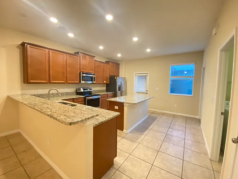 14849 Driftwater Dr — Photo 8