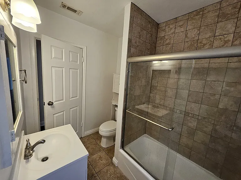 3105 Sherwood Ave #A — Photo 3