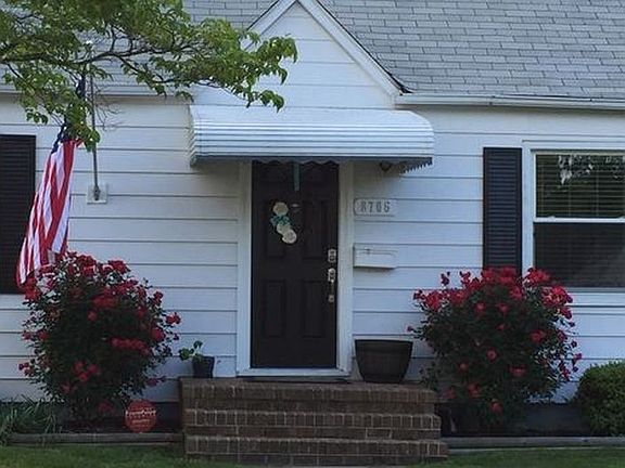 3rd image of 8706 Meadow Brook Ln