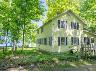 8406 S Dunns Farm Rd, Maple City, MI 49664