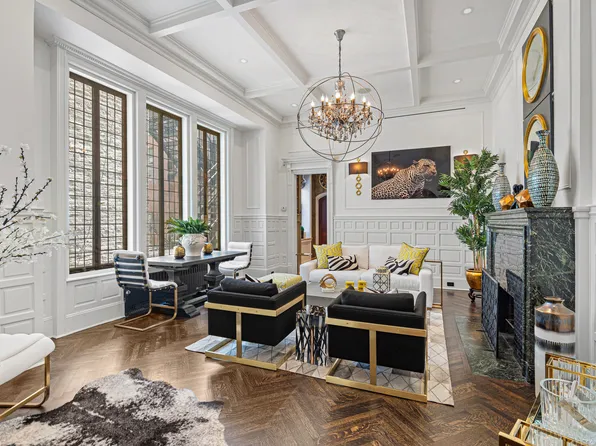 4 East 82nd Street image 1 of 16
