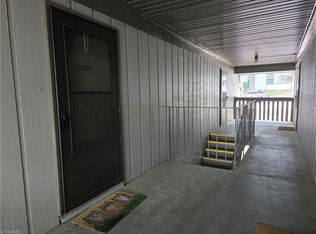 2205 Sunderland Rd APT 107D, Winston Salem, NC 27103