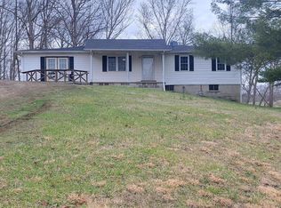 600 Boles Rd, Robbins, TN 37852
