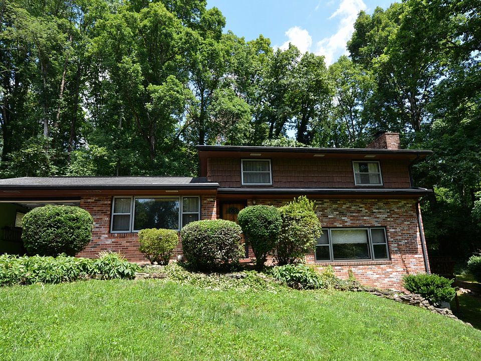 1st image of 1417 Autumn Ln