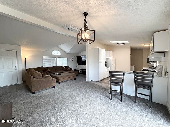 4th image of 4070 Turner Ln
