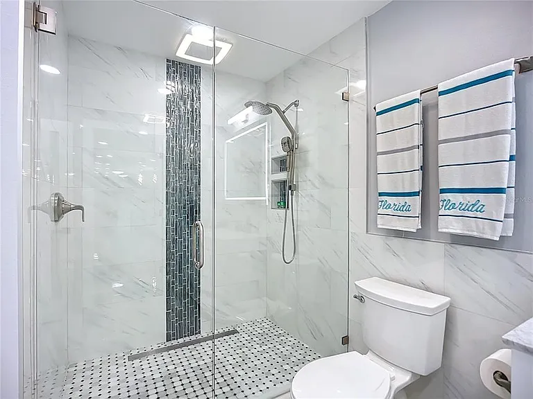 6531 Santiago Ct — Photo 34