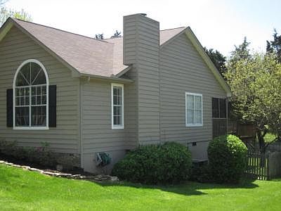 3rd image of 8452 Mecklenburg Ct