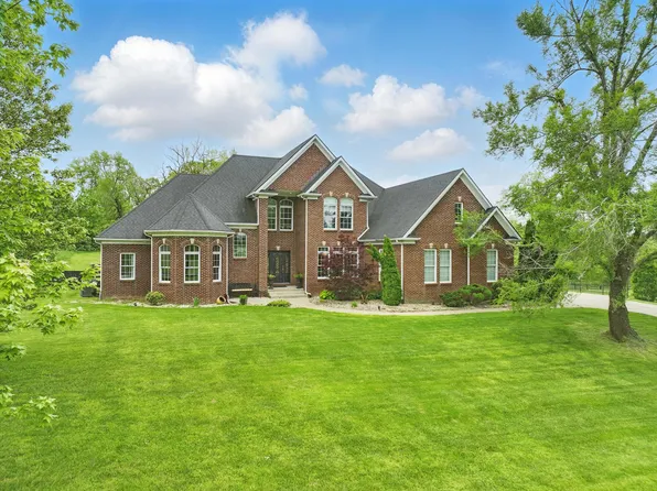 201 Terra Bianca Dr, Nicholasville, KY 40356