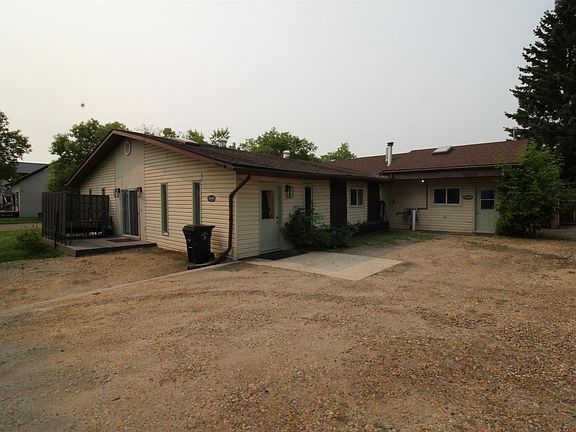 2nd image of 5109 47th St