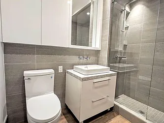 Rented by Artur Gutman, LREB