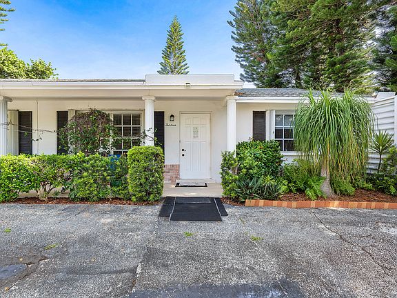 2nd image of 11 Sailfish Ln