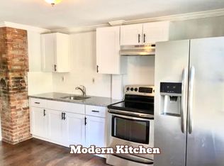 21 Ray St APT C, Biddeford, ME 04005