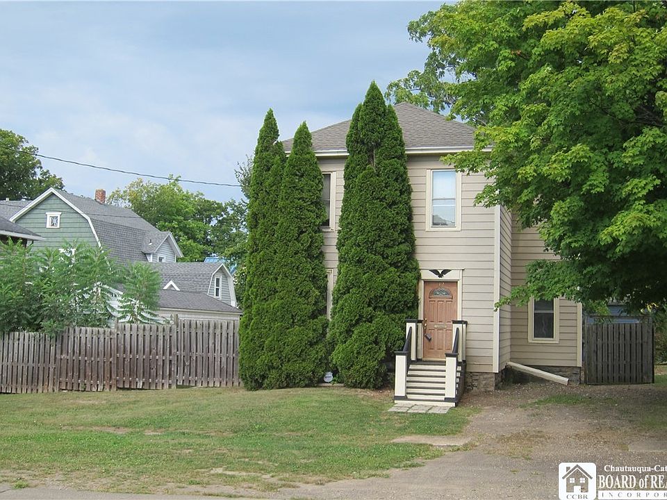 1st image of 12 Lafayette St