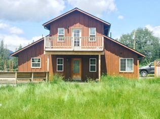 460 Browns Rd, Williams, OR 97544