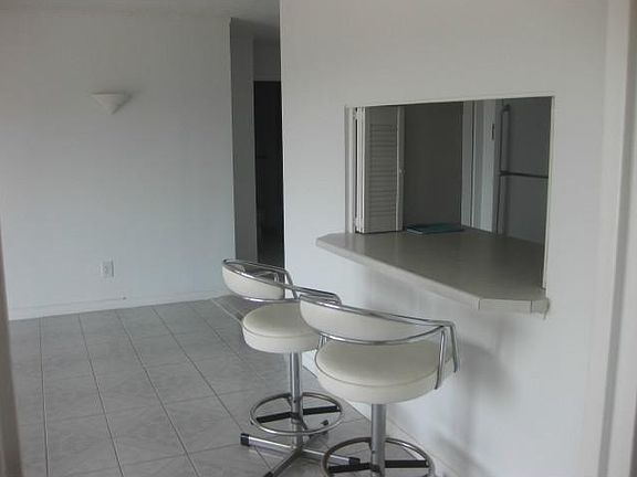 5th image of 500 Pacific Ave APT 205
