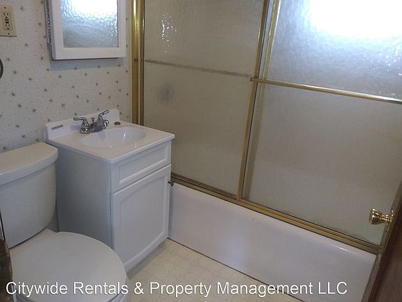 3rd image of 5411 W Lisbon Ave #5411