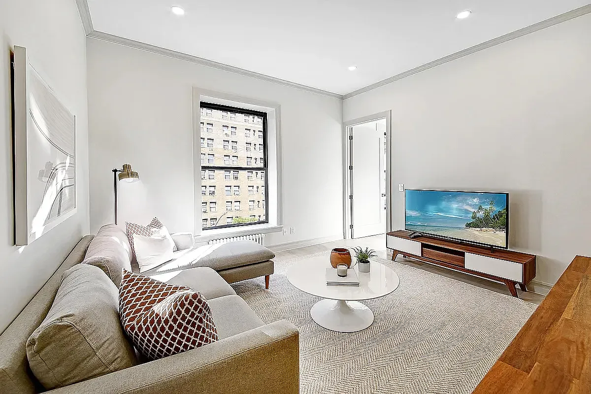 38 East 4th Street 3