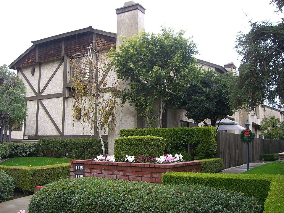 1135 Arcadia Avenue #4