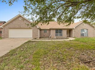 210 Riverplace W, Gatesville, TX 76528