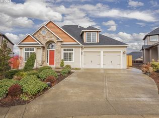 931 N 11th Pl, Ridgefield, WA 98642