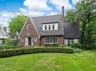 605 N Washington St, Hinsdale, IL