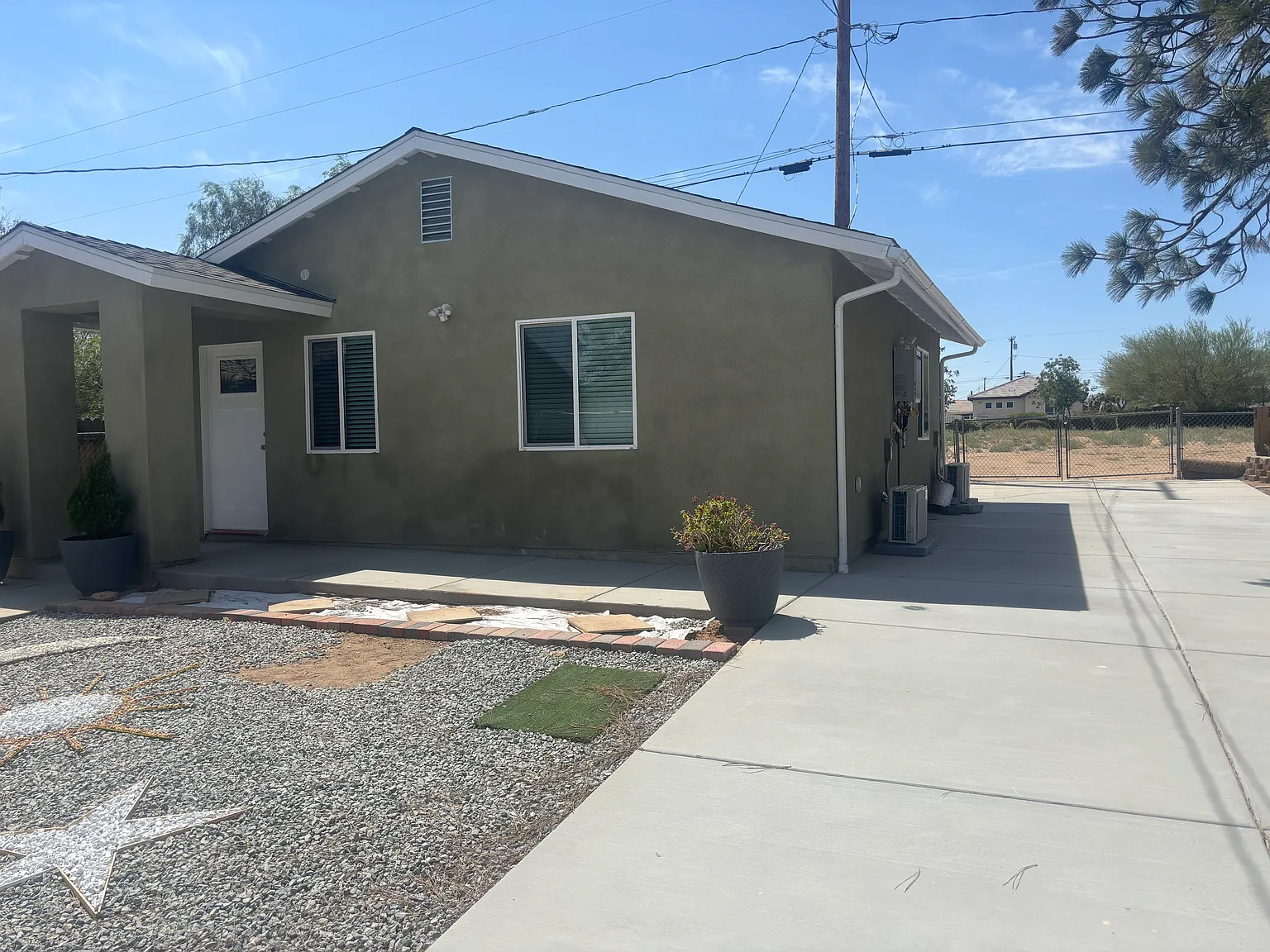 2 bed, 625 sqft, $1,800 — Photo 3