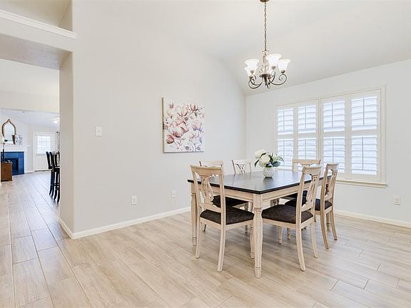 4th image of 15127 Heron Meadow Ln