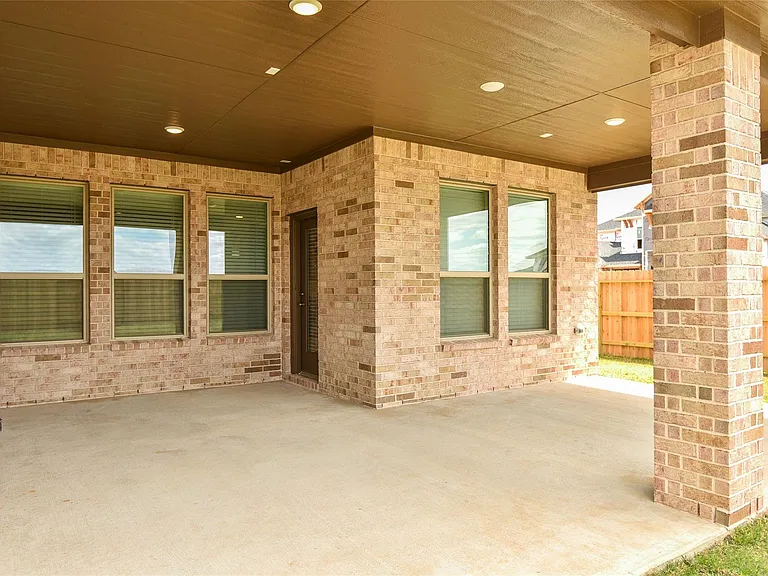 7826 Kenora Way — Photo 47
