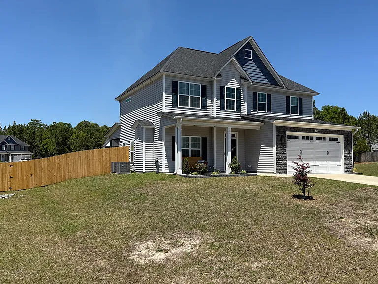 1216 Yellowwood Dr — Photo 3