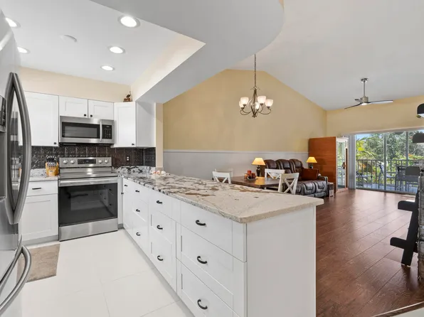 2950 SE Ocean Boulevard #119-6, Stuart, FL 34996