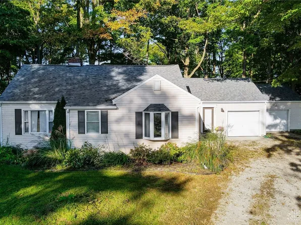 2241 Us Route 35, Eaton, OH 45320