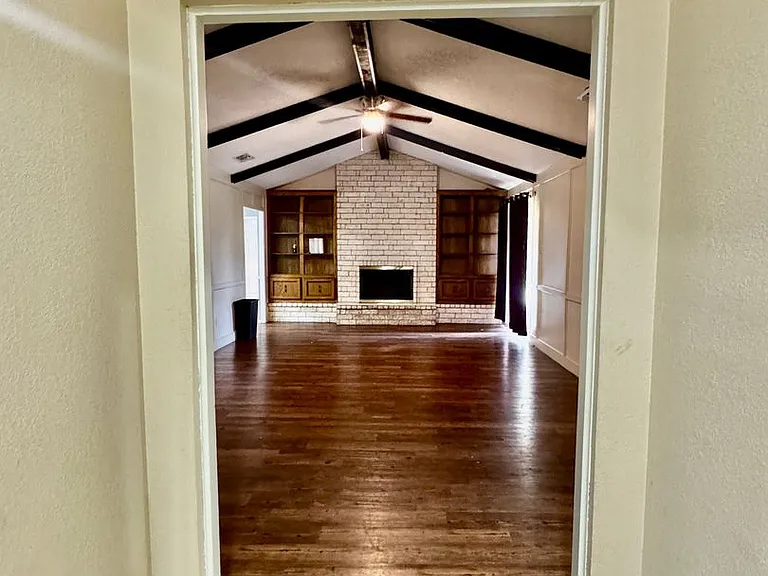 5122 Moultrie Dr — Photo 3