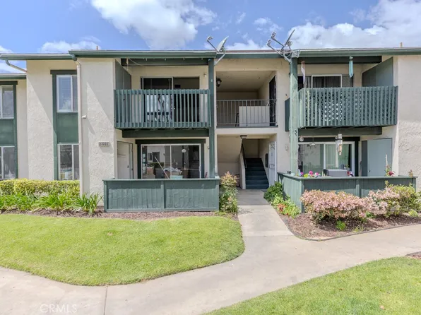 23222 Orange Ave APT 4, Lake Forest, CA 92630