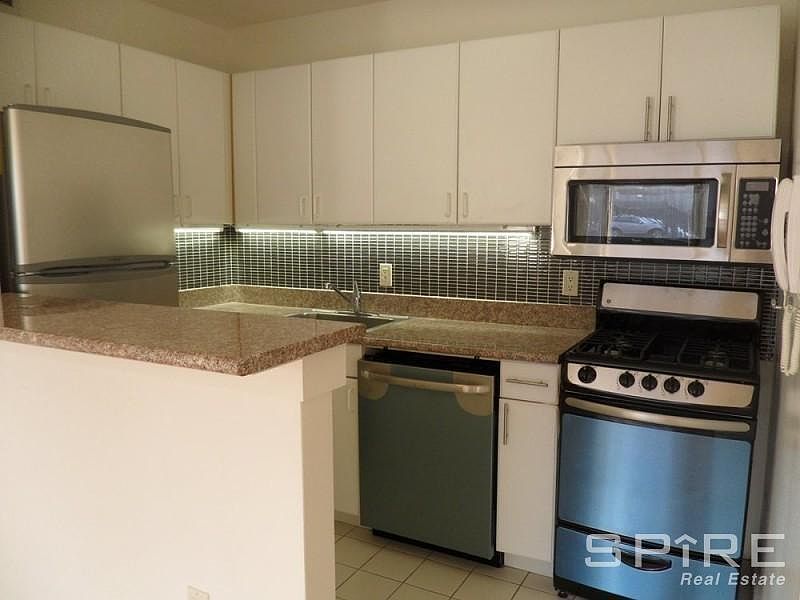 1st image of 229 E 28th St APT 6J