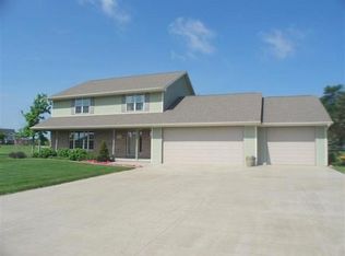 8095 Coleman Rdg, Neenah, WI 54956