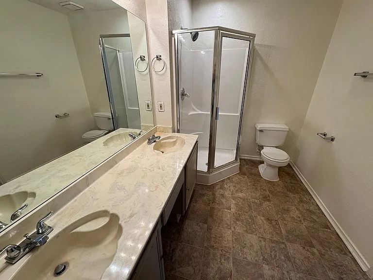 4024 Periwinkle Dr — Photo 12