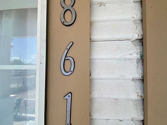 2nd image of 861 Avenue C