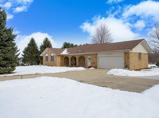 5447 Victorian Mdws, Dryden, MI 48428