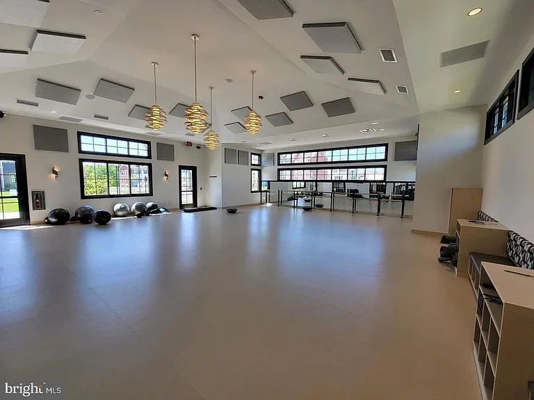 9520 Hyde Pl — Photo 27