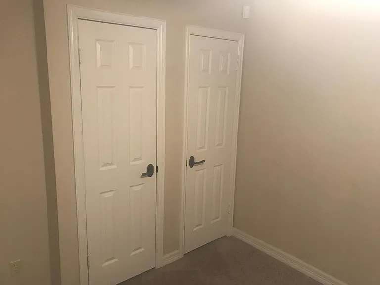 Mesa B - Bedroom 3 Double Closets