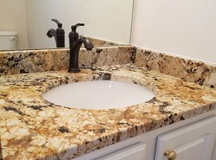 518 Keeneland Ave, Woodstock, GA 30189