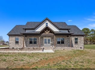 58 Brothers Ln, Rogersville, AL 35652