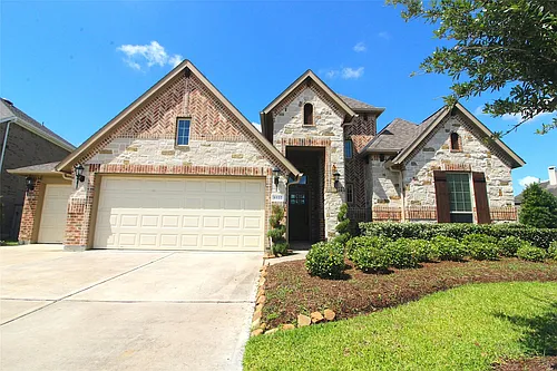 6122 Garden Lakes Ln Photo 1