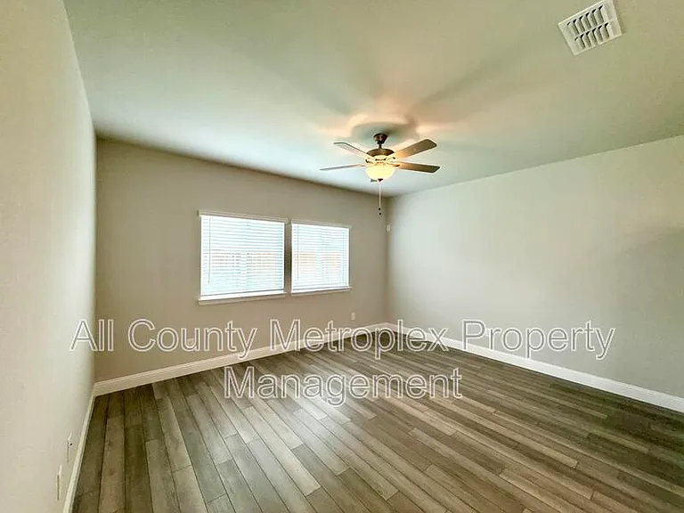 3113 Ethan Ln — Photo 5