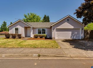 656 Nicholas Dr, Springfield, OR 97477