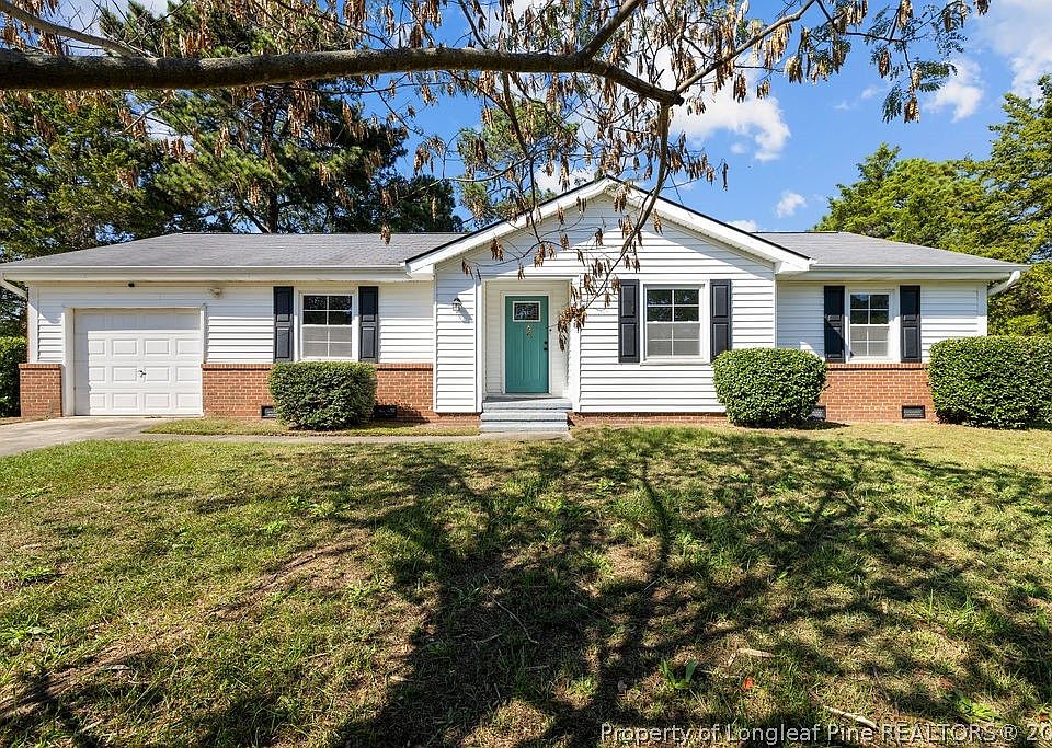 4428 Chesterbrook Drive exterior