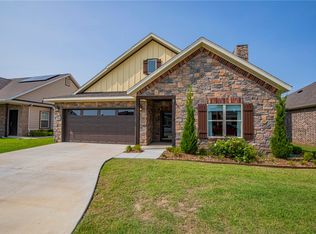 2004 SW Huntwick Ave, Bentonville, AR 72713