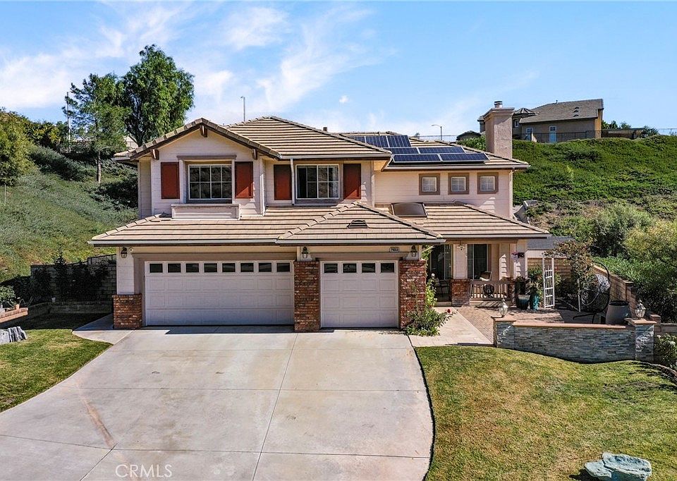 1st image of 29668 Mammoth Ln