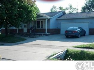 4245 Barnes Ave, Burton, MI 48529