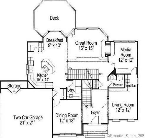 2nd image of 214 Edgewater Cir